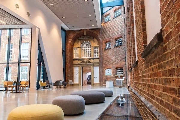 UK Roadshows - Northampton Museum and Art Gallery